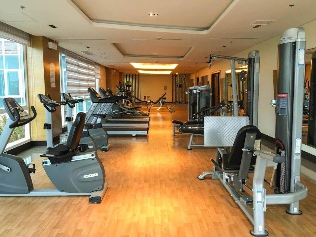 Mactan Newtown Beach Condo Мактан Экстерьер фото
